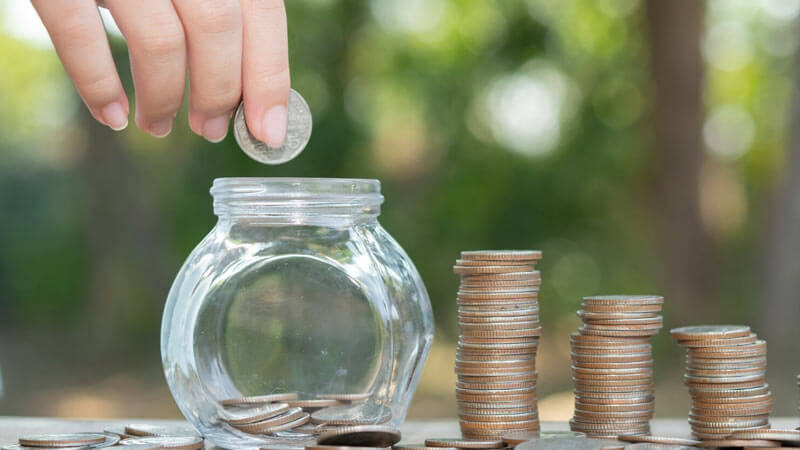 Daily savings deposit account for easy access